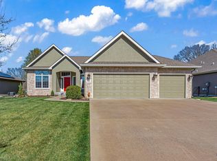 4112 SW Lincolnshire Rd, Topeka, KS 66610