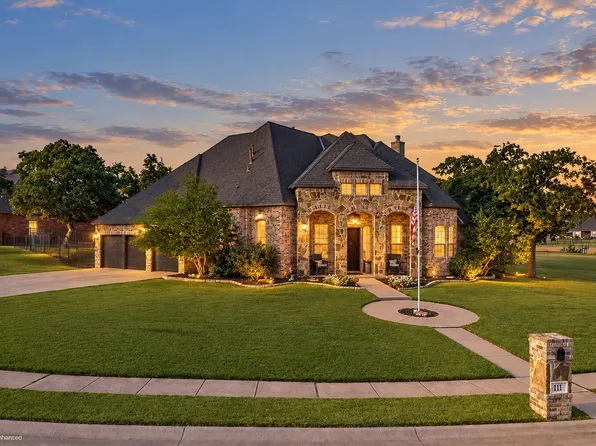 111 Highland Ct, Boyd, TX 76023