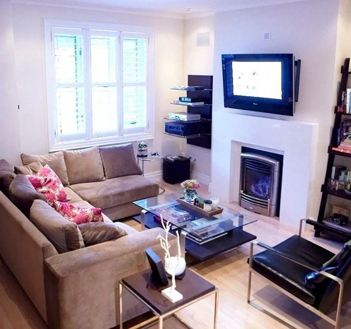 3 bed, $4,000 — Photo 2