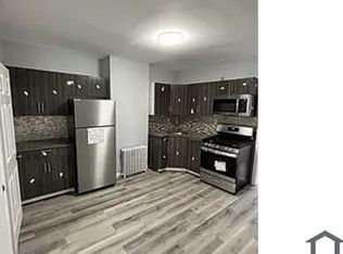 2888 Fairfield Ave APT 2, Bridgeport, CT 06605