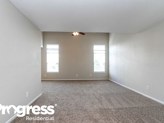 3rd image of 3809 Whistlewood Ln