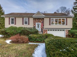 7 Edgemont Cir, Scarsdale, NY 10583