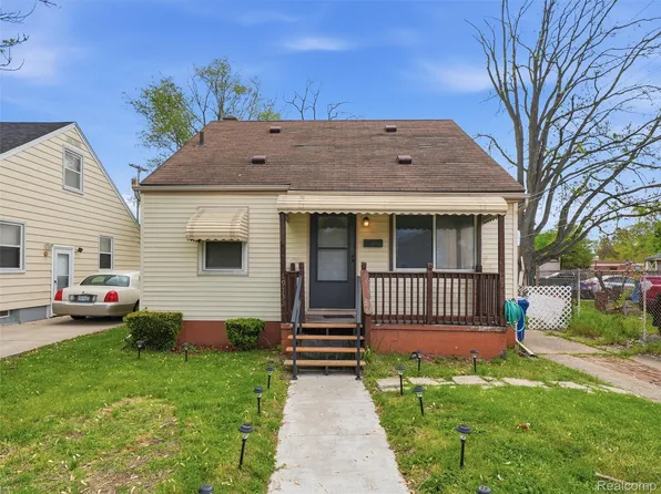 19132 Glenmore, Redford, MI 48240