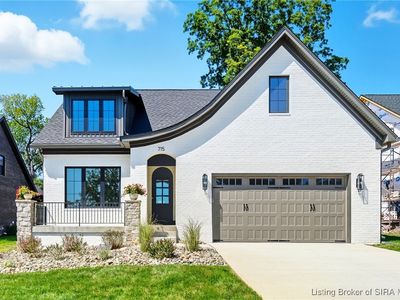 715 Lillian Way, Jeffersonville, IN, 47130