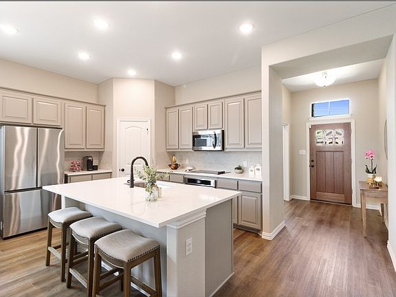 4th image of 3108 Greymoore Dr
