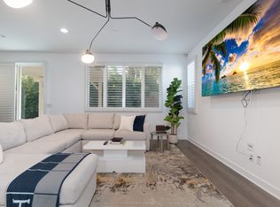 23201 W Canterbury Way, West Hills, CA 91307