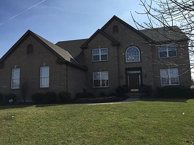 1st image of 7903 Hedgewood Cir