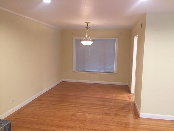 4th image of 1725 Sequoia Ave