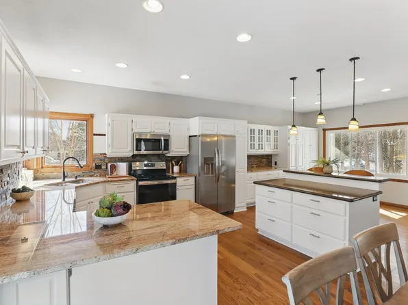 2423 130th Ave NW, Coon Rapids, MN 55448