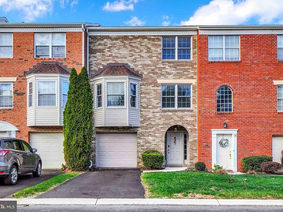 1st image of 56 Jayme Dr #9