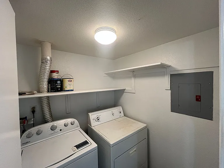 1035 S Elkhart Way #205 — Photo 9