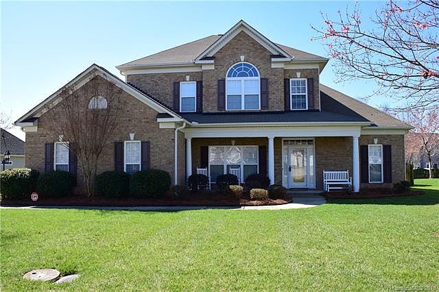 1st image of 852 Pinkney Pl