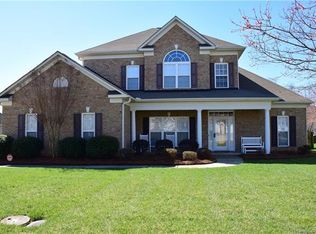 852 Pinkney Pl, Stanley, NC 28164