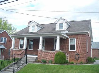 306 Abbottstown St, East Berlin, PA 17316