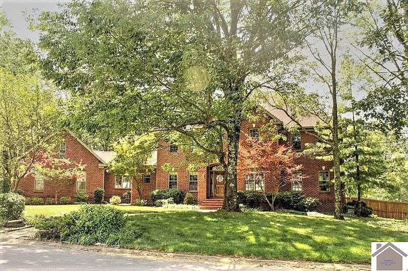 1st image of 2109 Spindletop Dr