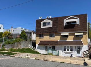 2847 Shipley Rd, Philadelphia, PA 19152