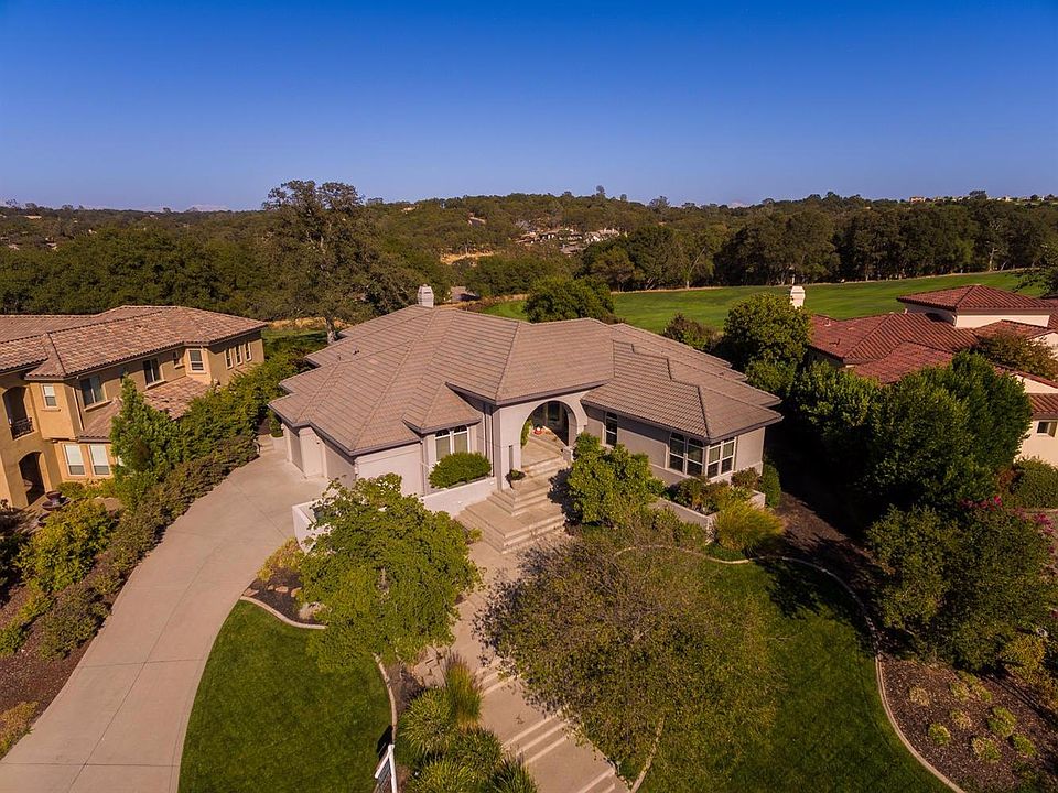 2nd image of 4331 Cordero Dr