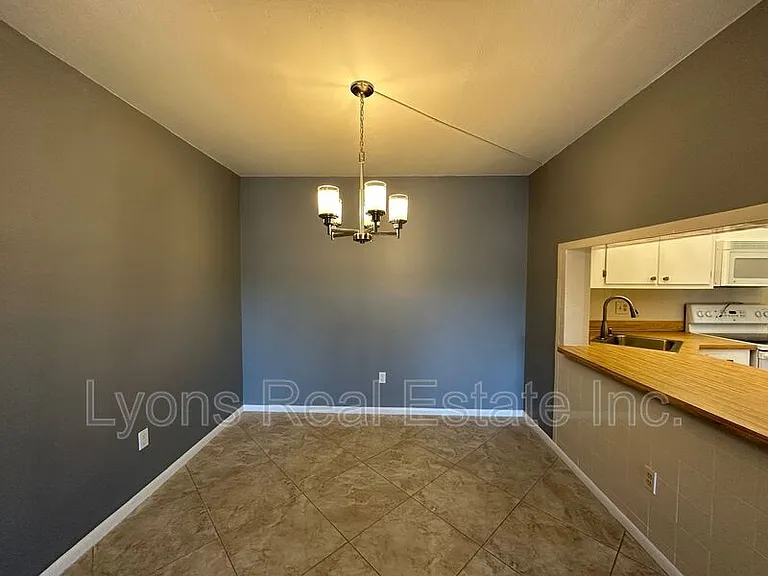 4701 Lakeside Club Blvd #10 — Photo 21