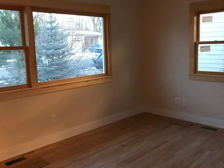 Mid size bedroom