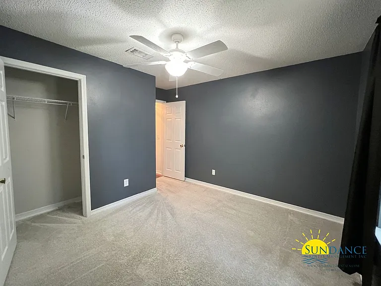 1252 Northview Dr — Photo 12