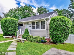 1720 Crawford Dr, Rockville, MD 20851