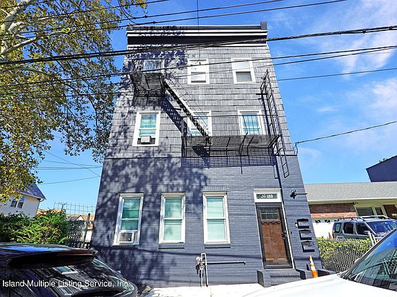 2nd image of 189 Fillmore St