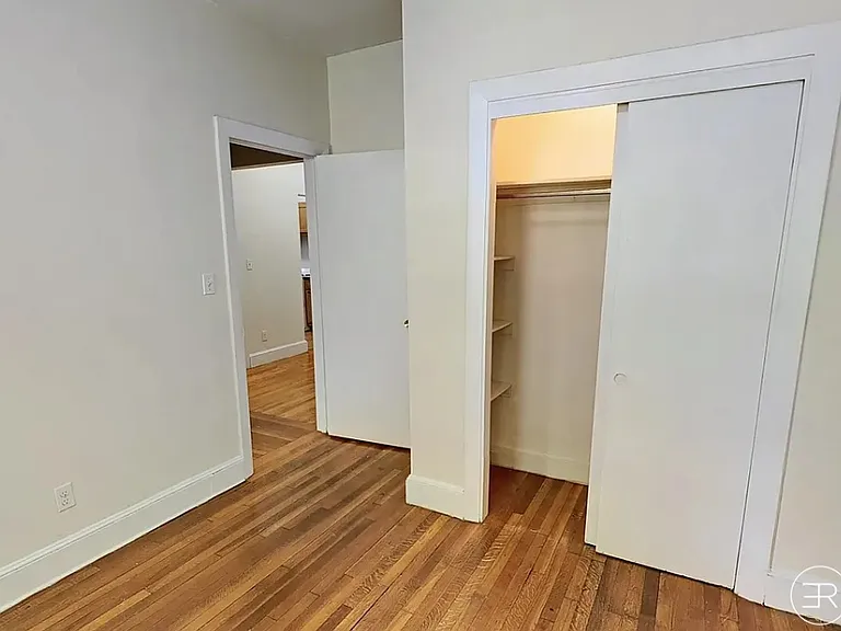 1572 Beacon St #1 — Photo 7