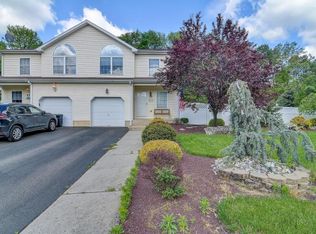 45 Pension Rd, Manalapan, NJ 07726