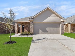 1502 Acts Ln, Ennis, TX 75119