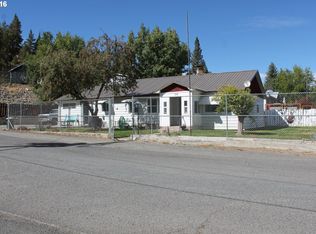 100 Brent Ln, Canyon City, OR 97820