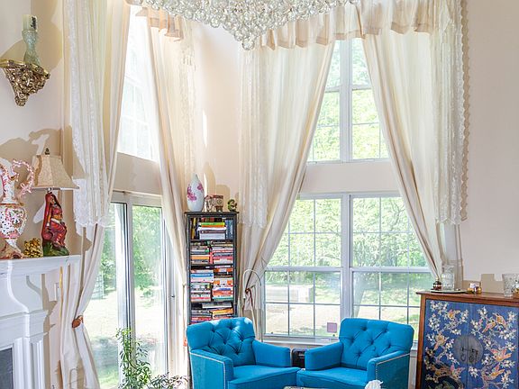 Great Room facing woods
