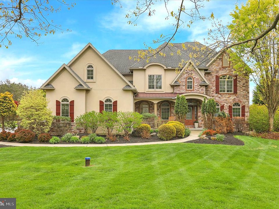 1st image of 3 Beechwood Dr