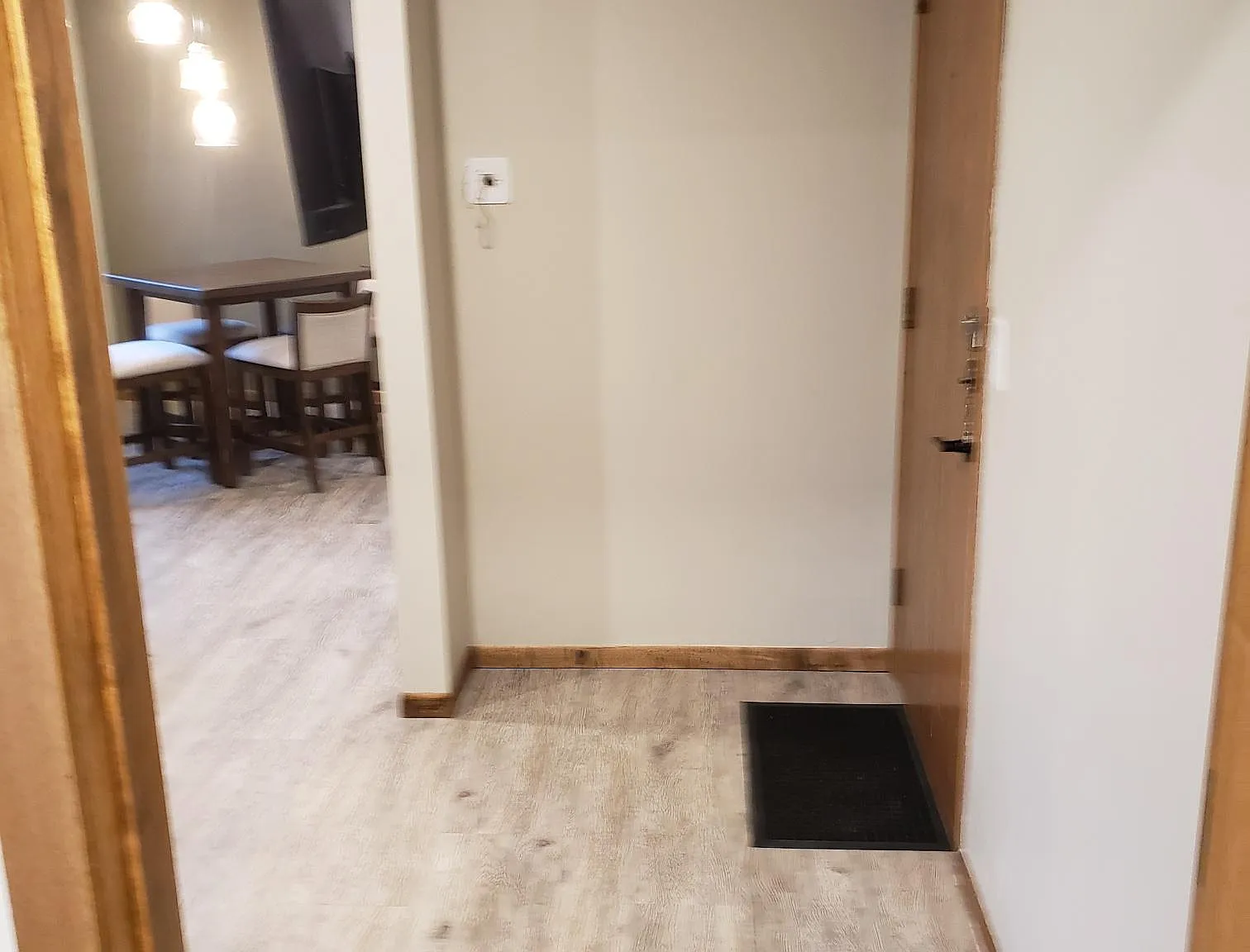 3 bed, 925 sqft, $2,195 — Photo 3