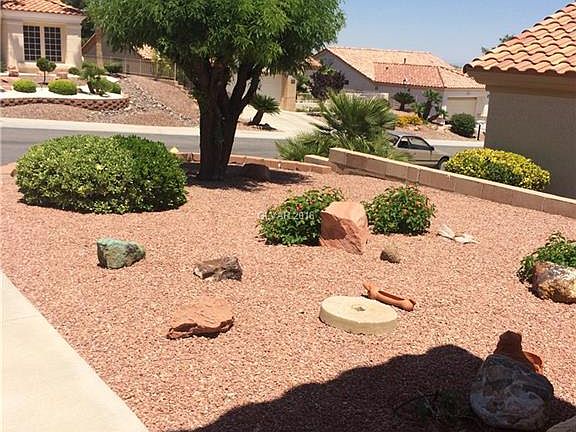 5th image of 11033 Hawk Valley Ave #0