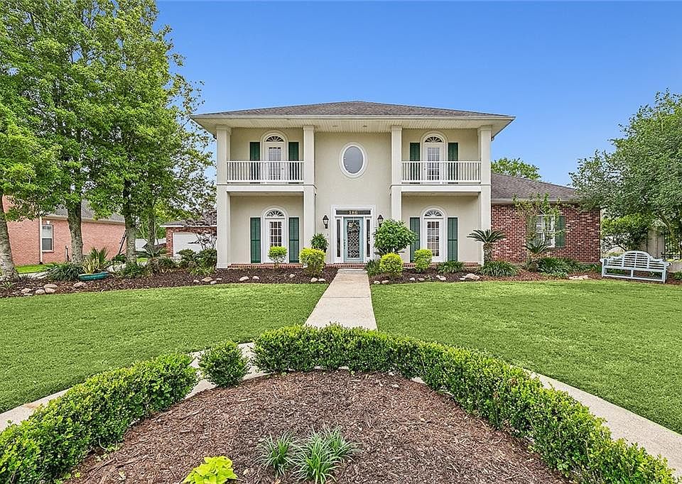 1st image of 186 Lakewood Estates Dr