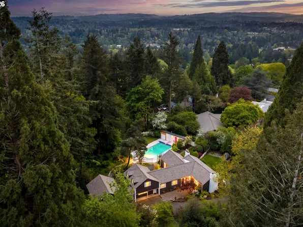 3926 SW Martins Ln, Portland, OR 97239