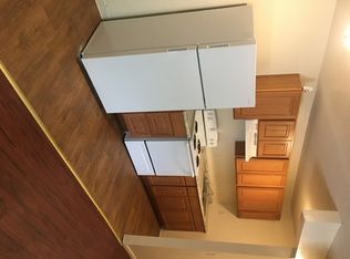 1049 Old Colony Rd APT 13, Meriden, CT 06451