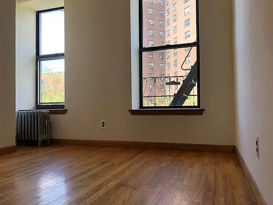 Rented by APT212 INC | media 9