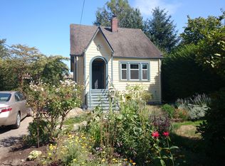 9844 42nd Ave SW, Seattle, WA 98136