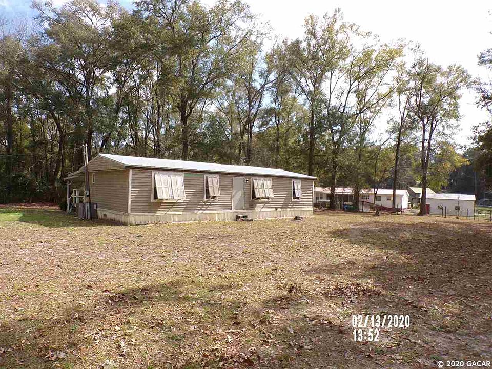 2nd image of 156 SE Little John Pl