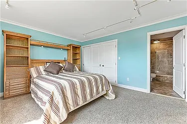 Sold by Exclusive Properties Sotheby's International Realty