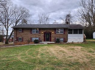 2785 Robin Cir, Morristown, TN 37813