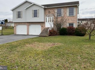 10504 Mapleton Rd, Shippensburg, PA 17257
