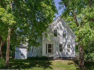 19 Academy Hl, Newcastle, ME 04553