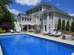 71 Frasier Ln, Tewksbury, MA 01876