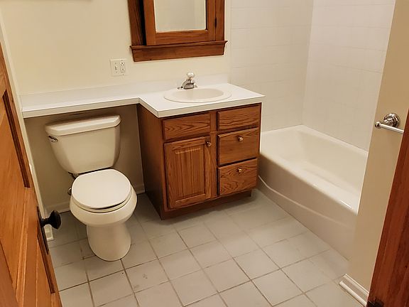 4th image of 3756 N Damen Ave #2