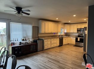 1570 S Santa Fe Ave, Vista, CA 92084