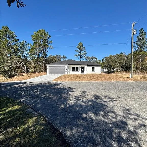 2349 W Oakland Ln — Photo 3