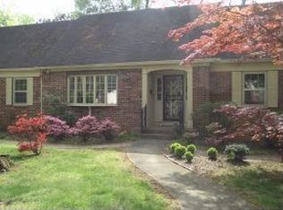 1010 Friar Tuck Rd, Johnson City, TN 37604