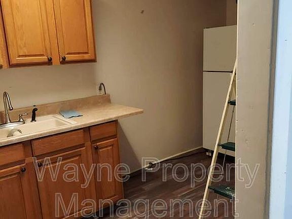 3rd image of 744 1st St APT 3